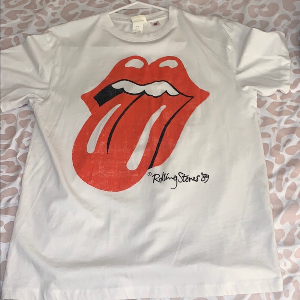 Rolling stone tee